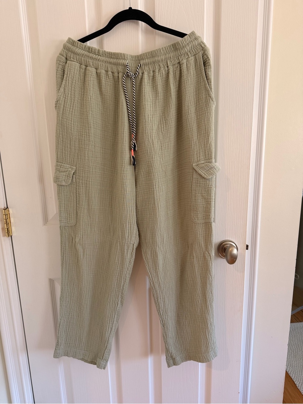 Sundry - Easy Cargo in Fern